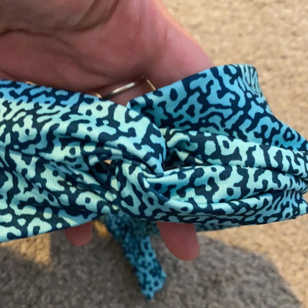 Nike Tie Headband - Picture 4 of 4